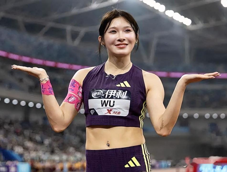 吴艳妮冲2027世锦赛遇坎！12秒60达标线卡脖子，12秒74的她要拼积分了！！