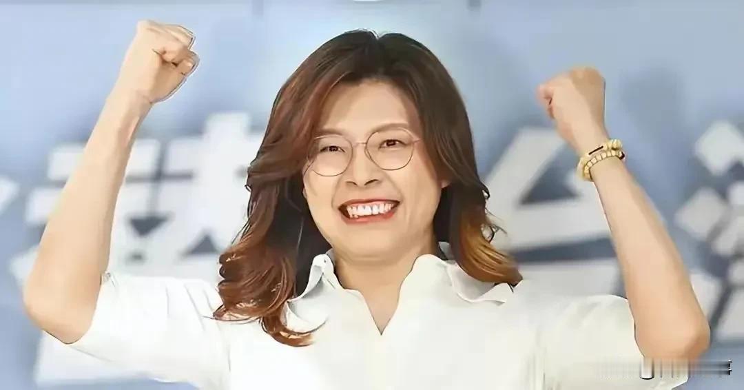 有消息传出郑丽文将被“开除”国民党！
   近段时间以来国民党很热闹，党主席朱立