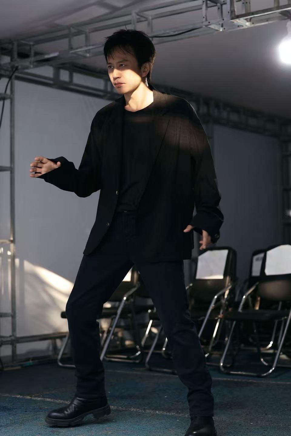 邓超帅成这样孙俪负全责ber……娘娘到底啥减脂教程啊！超哥不仅腰围小了，整个人都