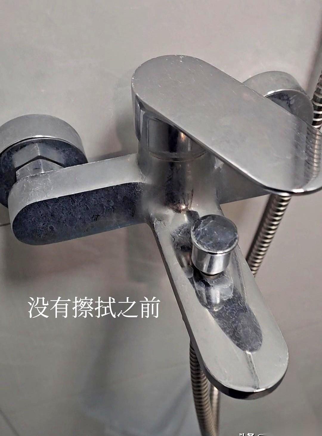 一个50平的房子，我干了整整5个半小时。
客户和我说：“姐，家里挺干净的，你随便