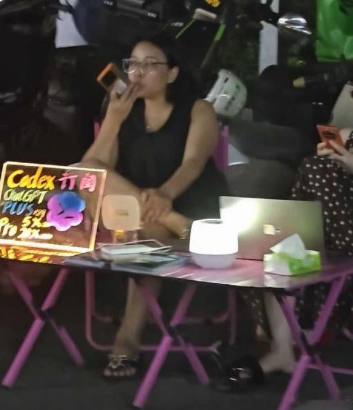 无论出现何种新技术，一定要尽可能去使用。这会让你领先千那些不用的人。你有没有发现