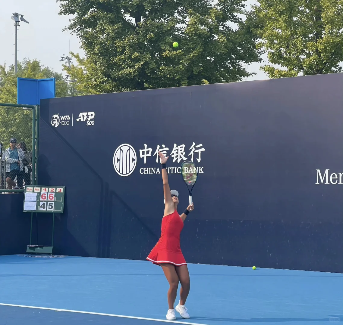 张睿恩中网青少年女单夺冠