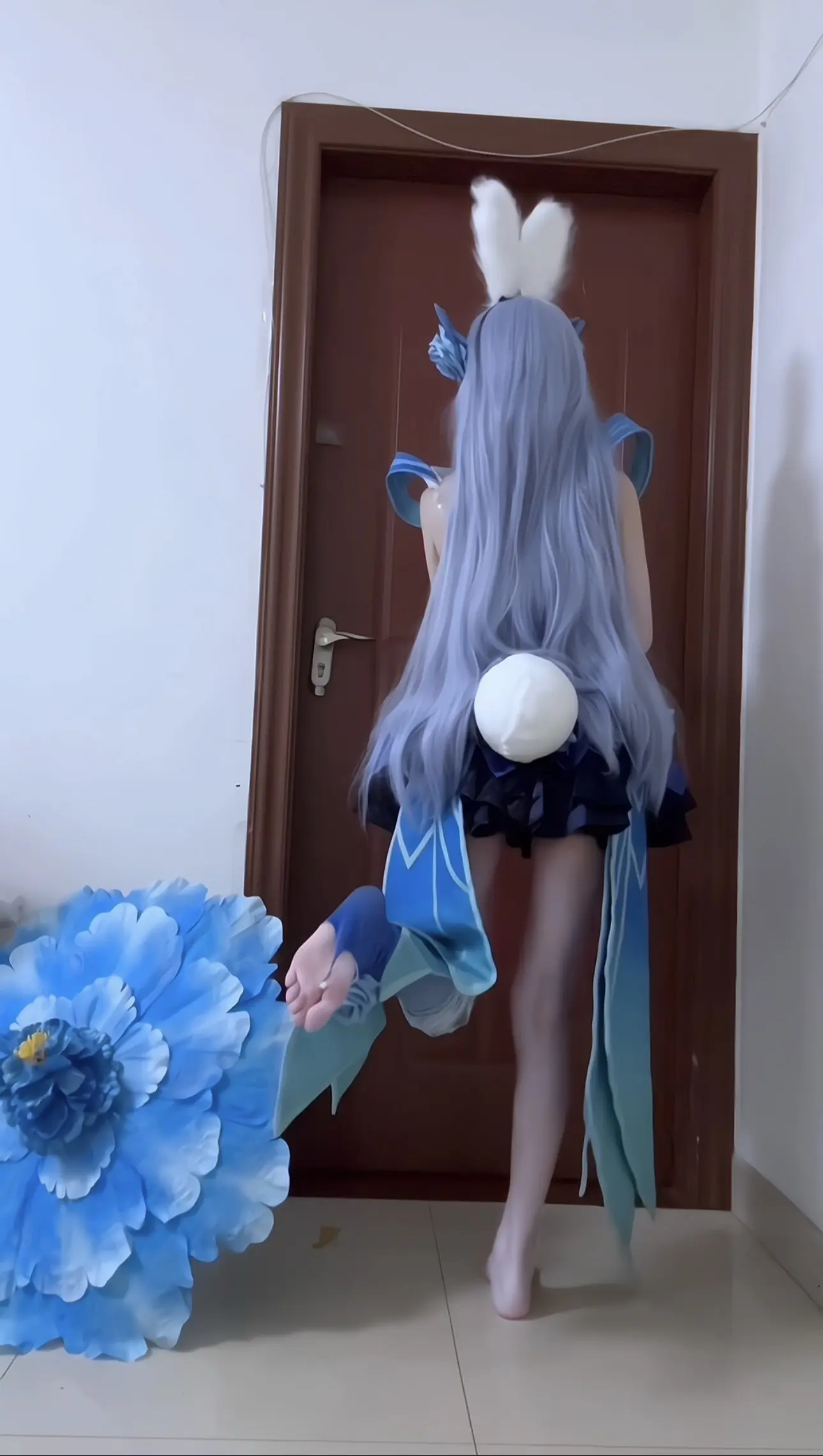 公孙离cos 糟糕我被光脚萝莉包围了 二次元少女 cos试衣 cos