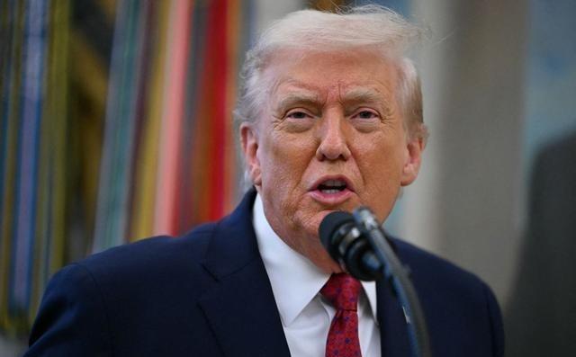 不装了！悍然扣押中国油轮后，特朗普放话：油和船都归美国了！

美国最近在委内瑞拉