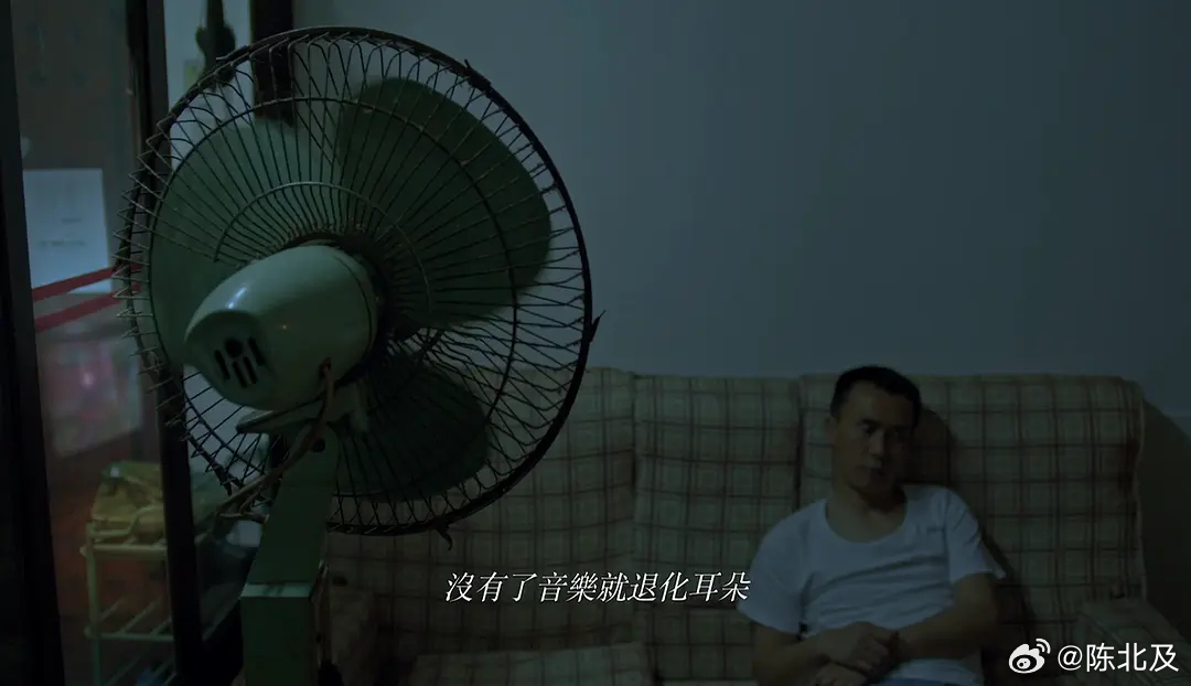 今天是毕赣电影《路边野餐》（Kaili Blues）上映十周年！路边野餐