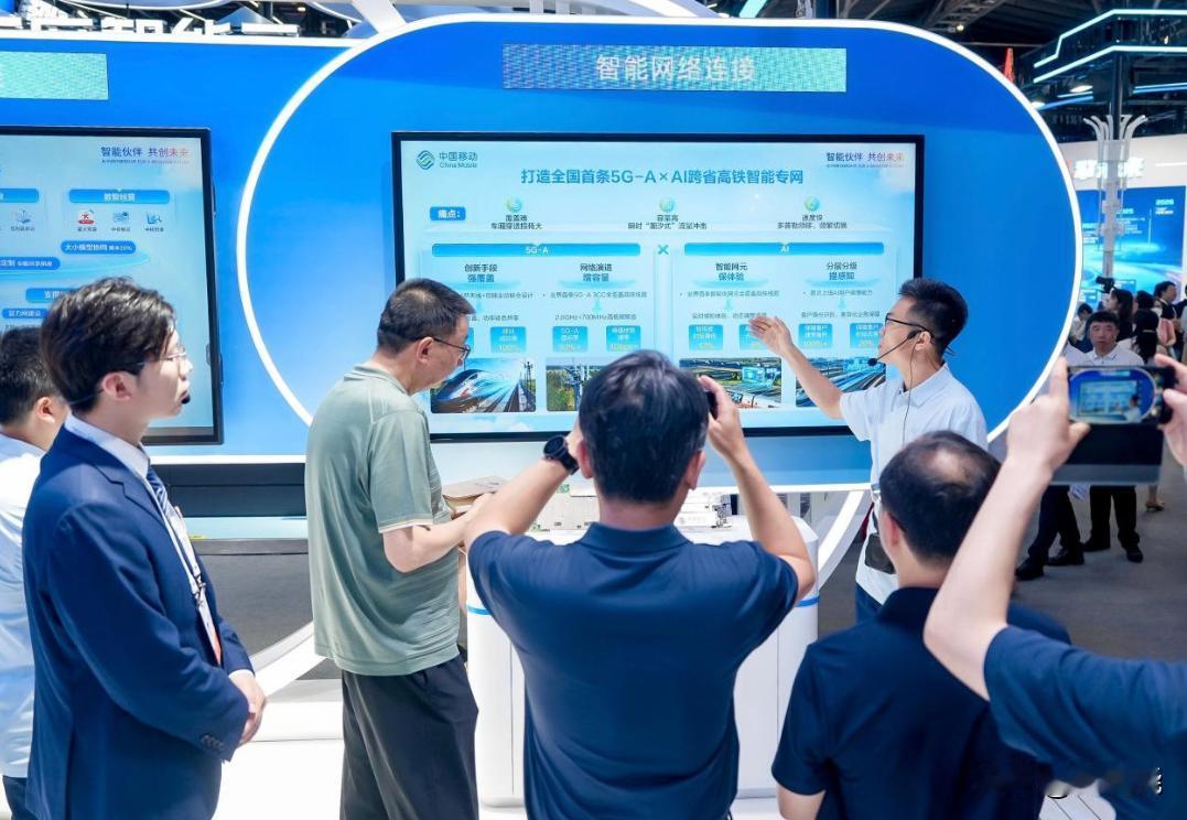 全球十大顶尖硬核技术曝光，能吃透的国家屈指可数！

1. 光刻机——荷兰
​
2