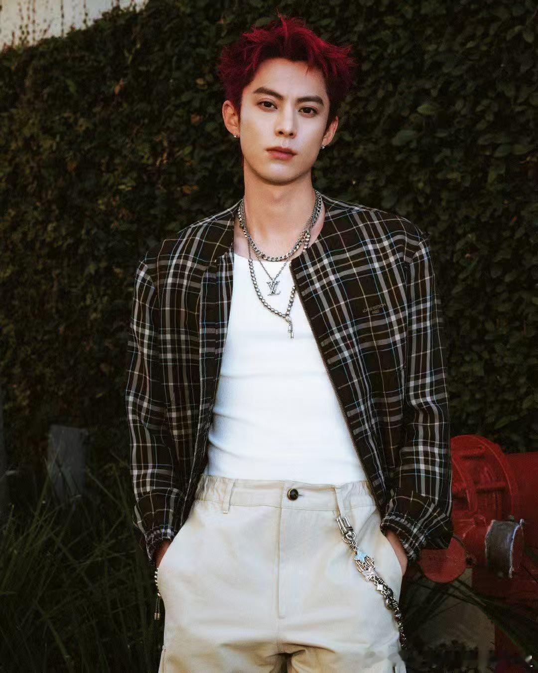 全明星D计划 别人上场是玩一玩，王鹤棣是真的在拼，第三次名人赛马力全开，每一球都