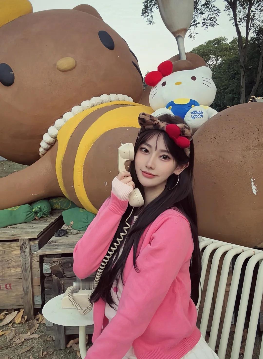 在杭州千万不要来
因为真嘟太出片啦！！！
杭州人民有属于自己的kitty茶山
和