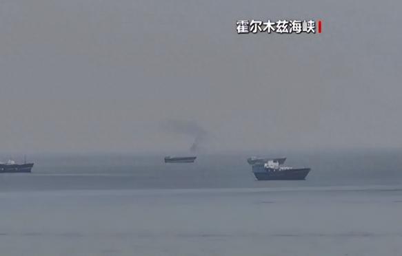 谁能想到，那个整天把“交易的艺术”挂在嘴边、自诩能掌控全世界的特朗普，居然被自己