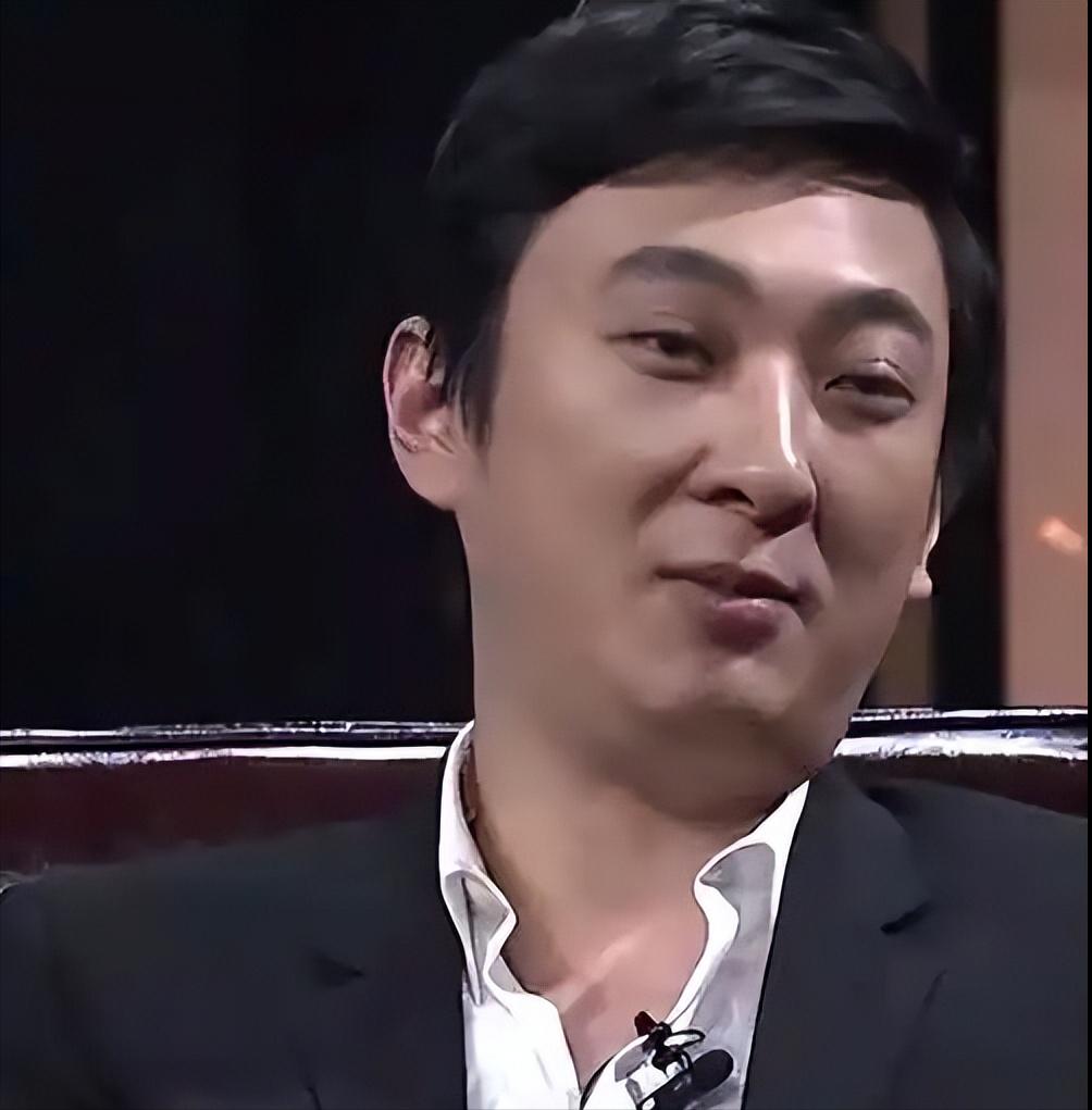 发现没？互联网上那些狂妄的“贵公子”和“霸道总裁”一夜之间全消失了！以前是私人飞
