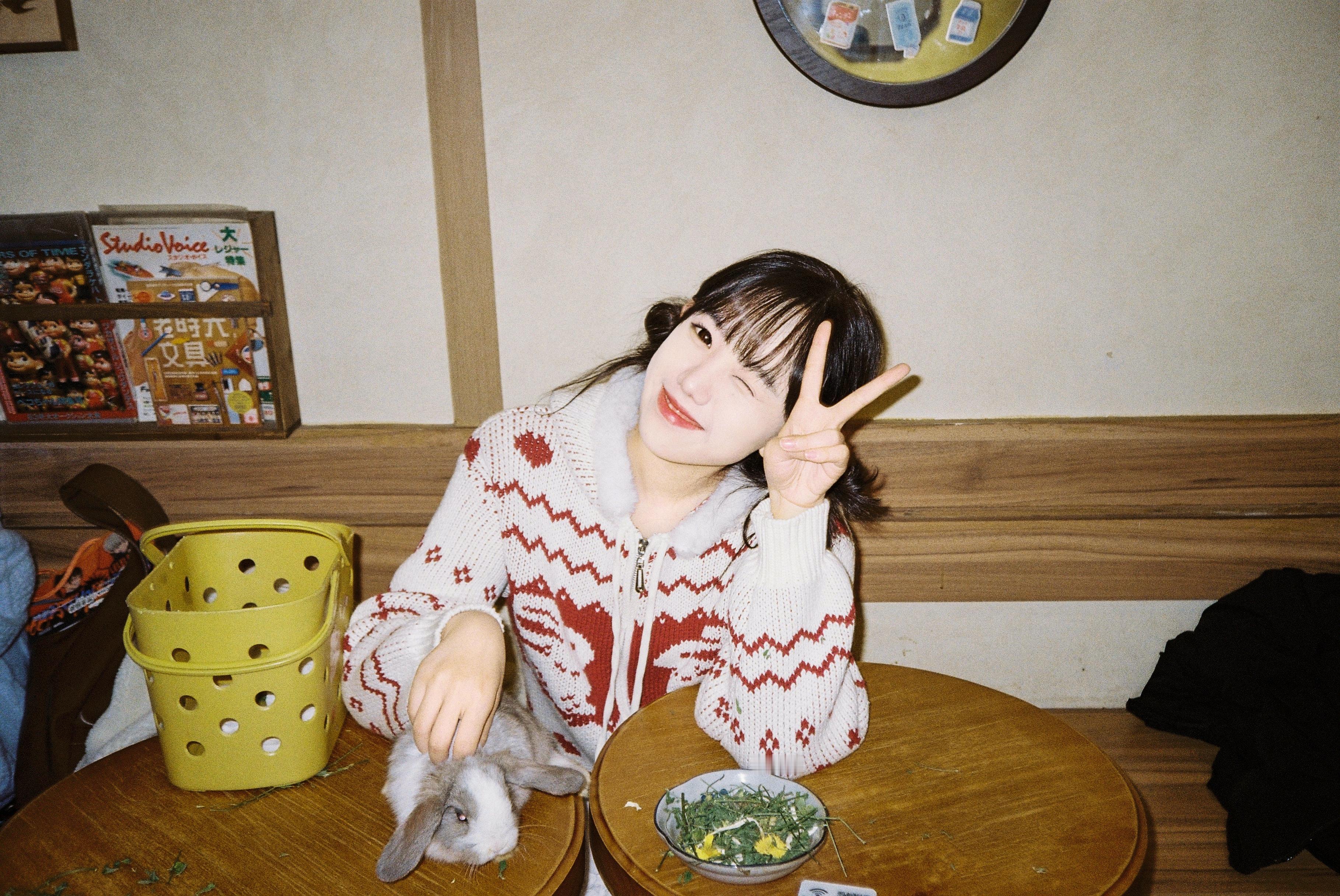 可爱兔兔🎈摄影日常 上海约拍厦门约拍 胶片 ​​​