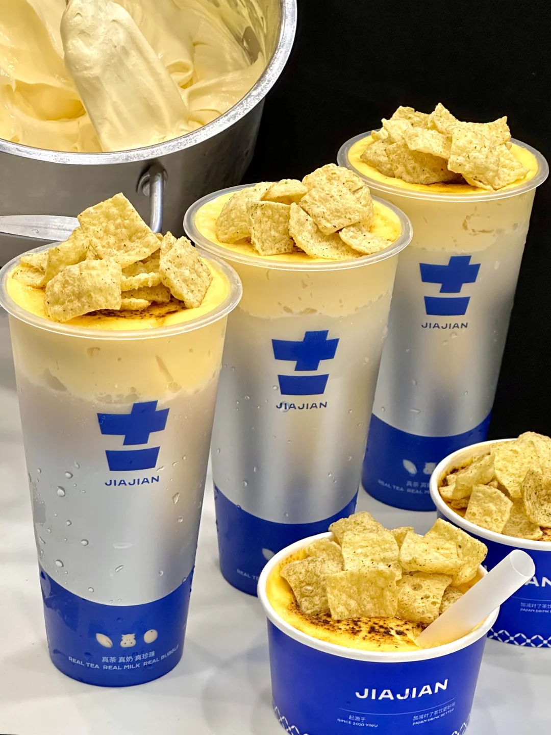 连喝3天…加减烤布蕾好喝到有点上瘾了！！