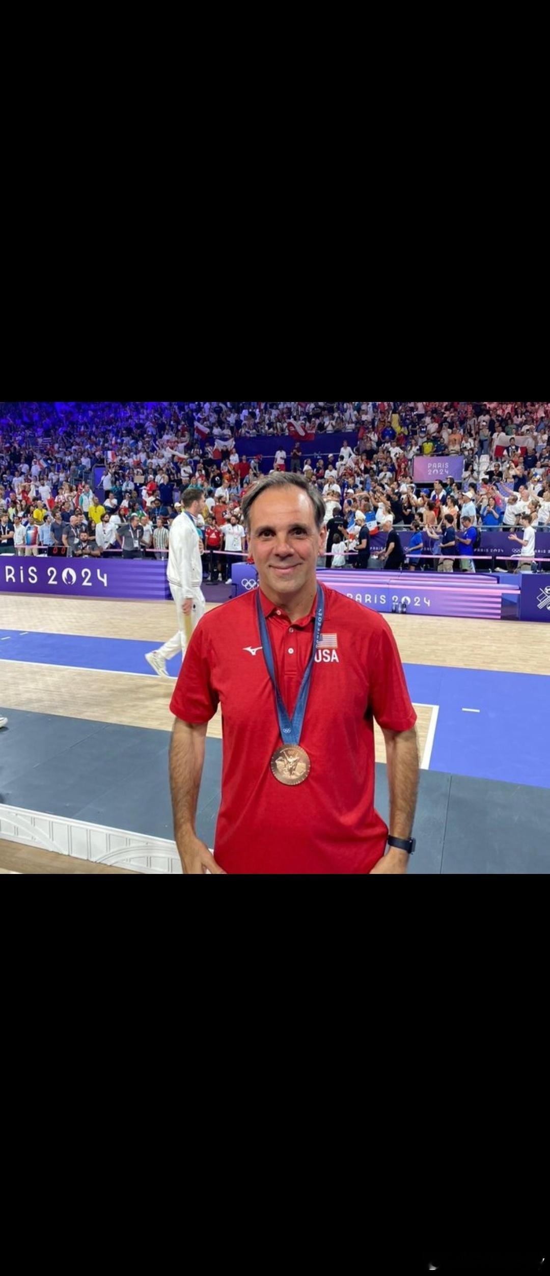 哈维尔·韦伯——现任日本JT广岛队主教练兼美国国家队助理教练，收到了一份条件优厚