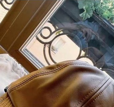 好萌，展示自拍，好认真地把帽子摆好拍拍嘎嘎嘎嘎嘎嘎 