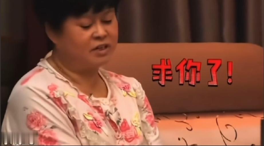 冉莹颖妈妈求邹市明，别让女儿给他做后勤

她觉得女儿读了这么多书，没有自己的事业