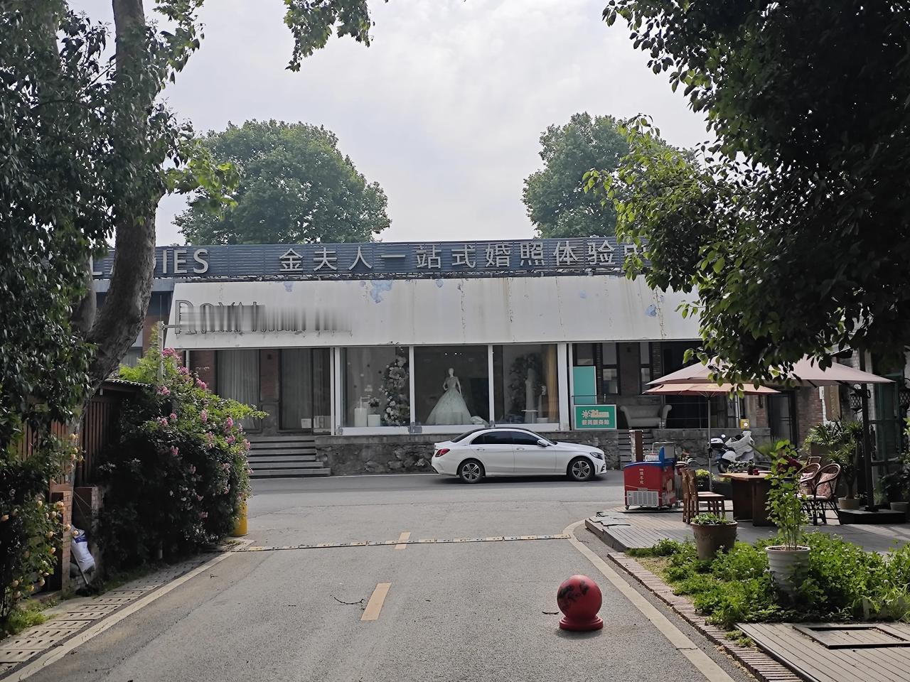 新闻和宣传有什么区别？新闻和宣传的核心区别在于目的、内容和操作原则不同：

新闻