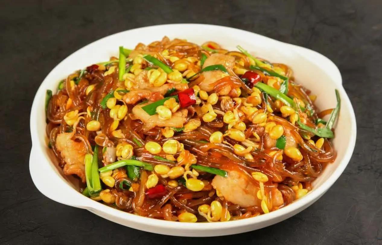 下馆子留心！这几道菜大多是预制菜，尽量少点
 
出去吃饭总觉得店里菜品鲜香入味，