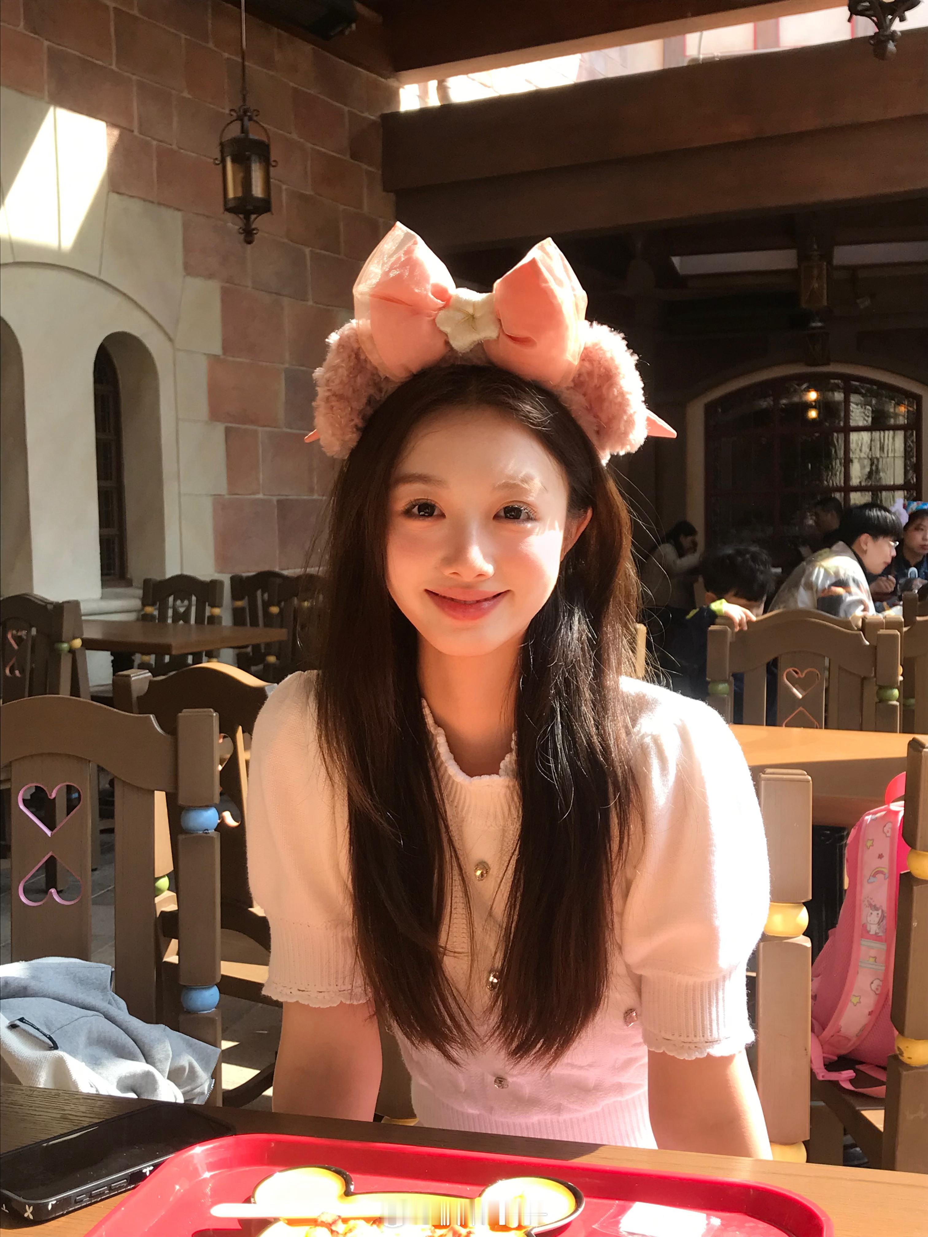 终于抽了半天去疯狂动物城哈哈哈🐰🦊 ​​​
