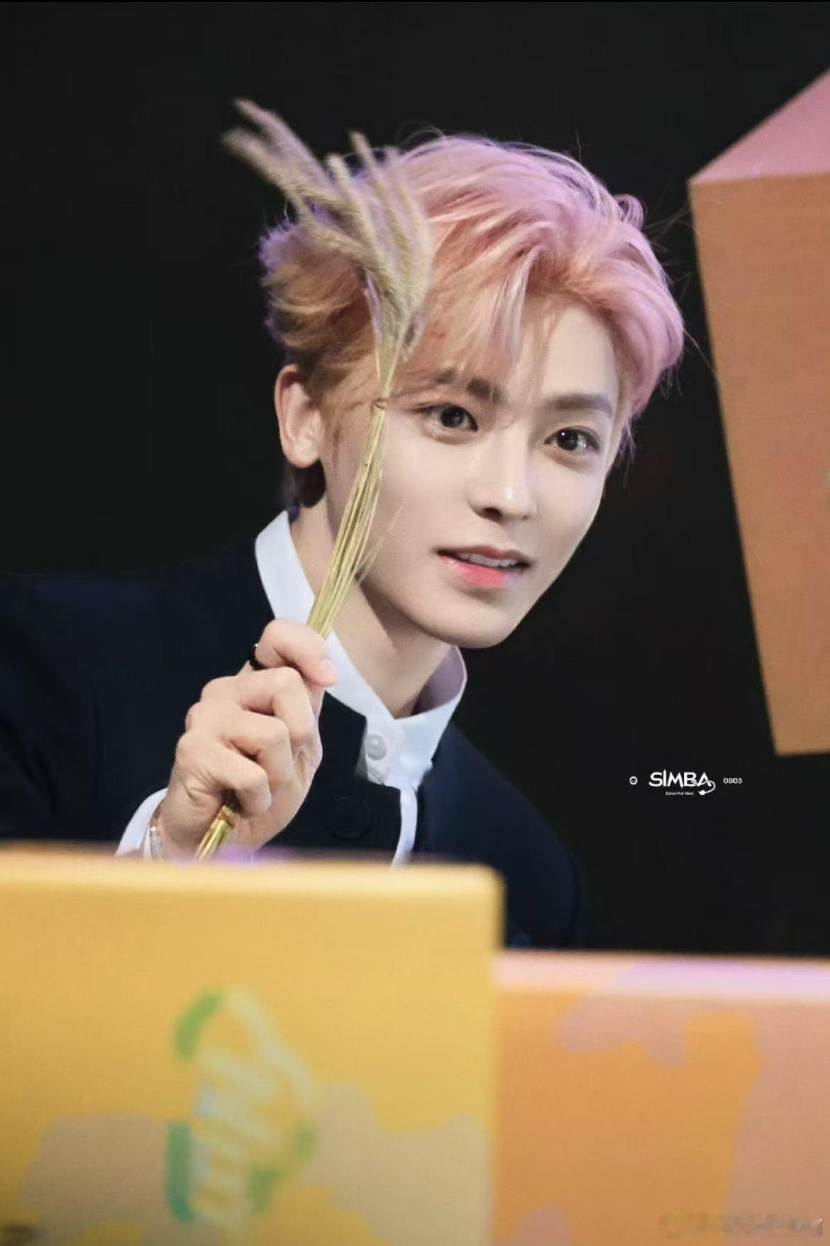 29岁的侯明昊0803生日快乐侯明昊岁起廿九 昊桃久久娥们小猫哥所愿皆所成依旧“