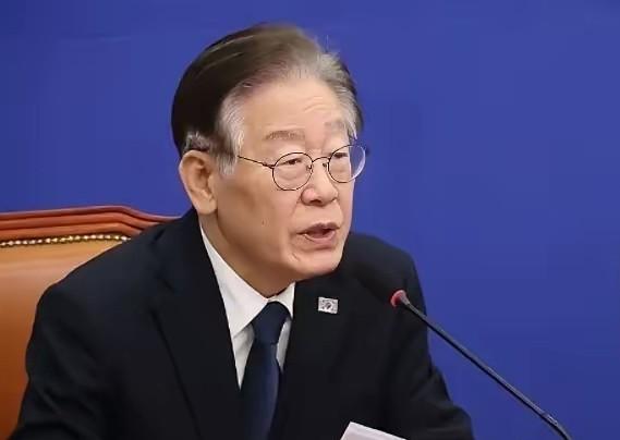 这次要为韩国点赞了，4月14日韩国通过红十字会向伊朗捐助50万美元用于人道主义援