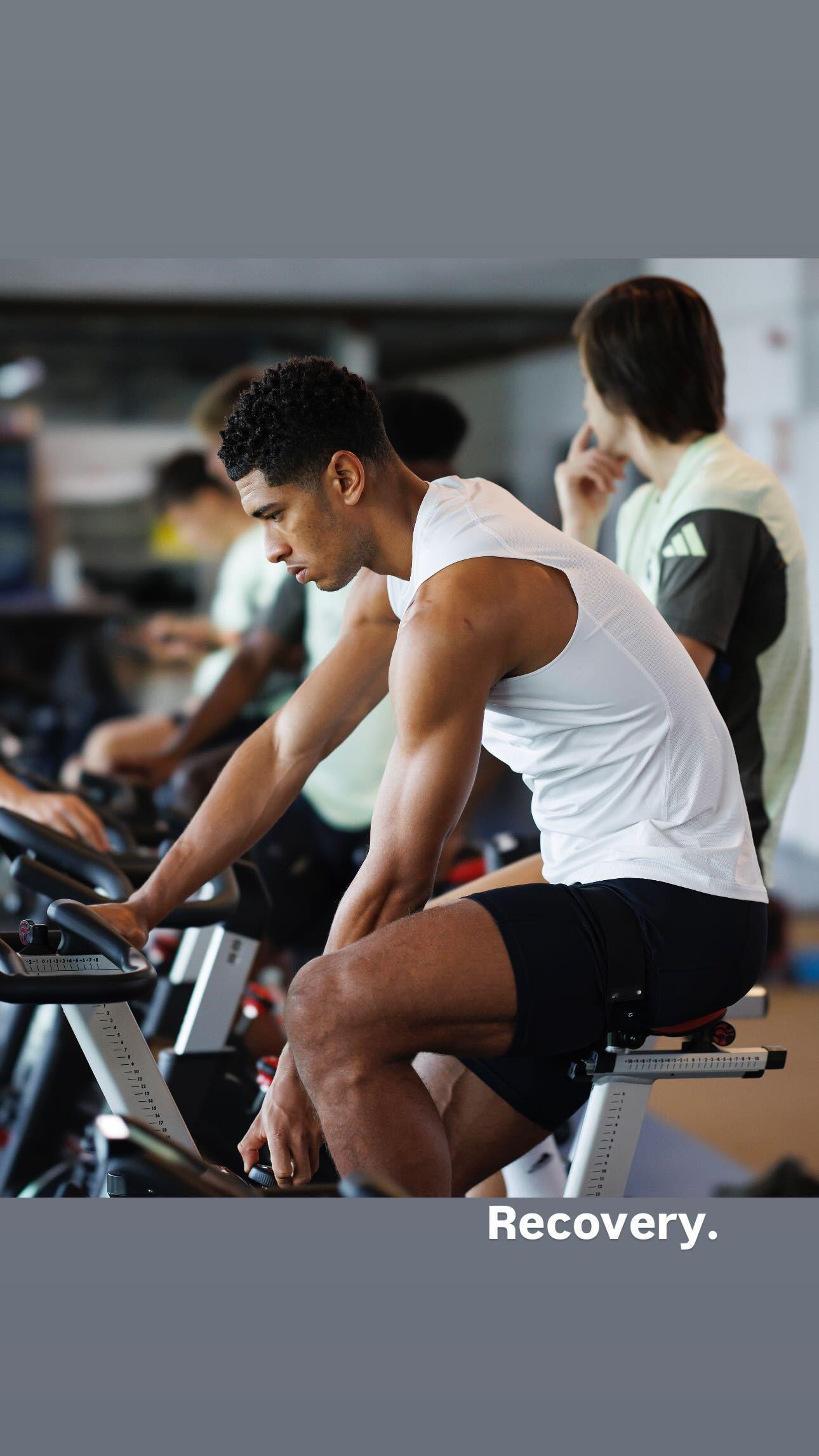 快拍更新：恢复。贝林厄姆[超话] ​​​