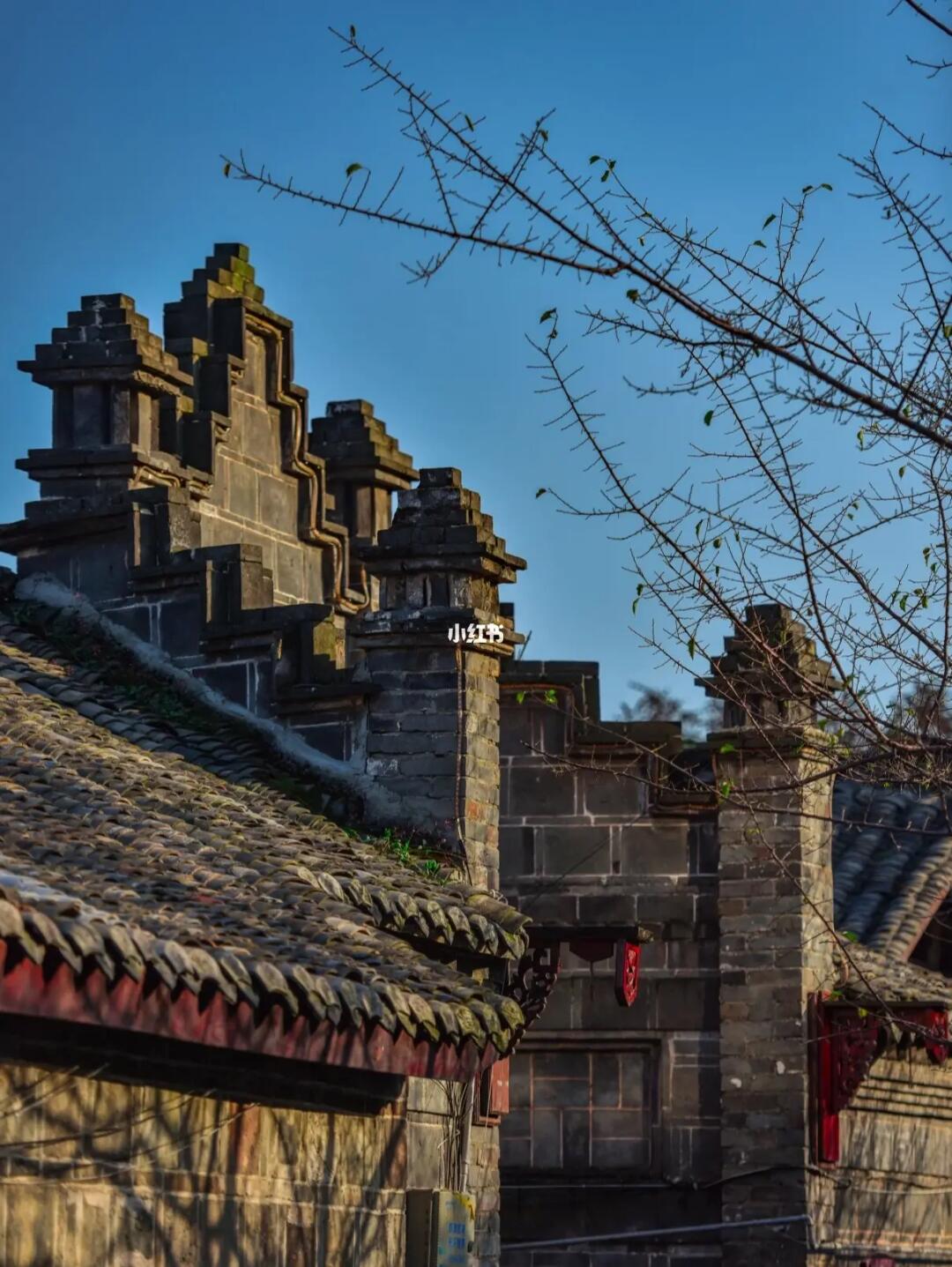 2元公交可到！成都近郊0开发的冷门古镇