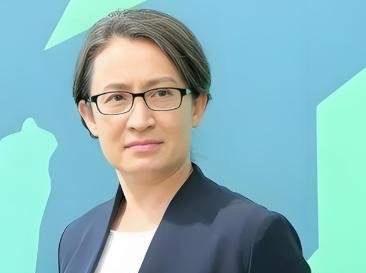 台当局副领导人萧美琴曾当众发誓：台湾不止要把台积电迁到美国，连整个芯片生态系统都