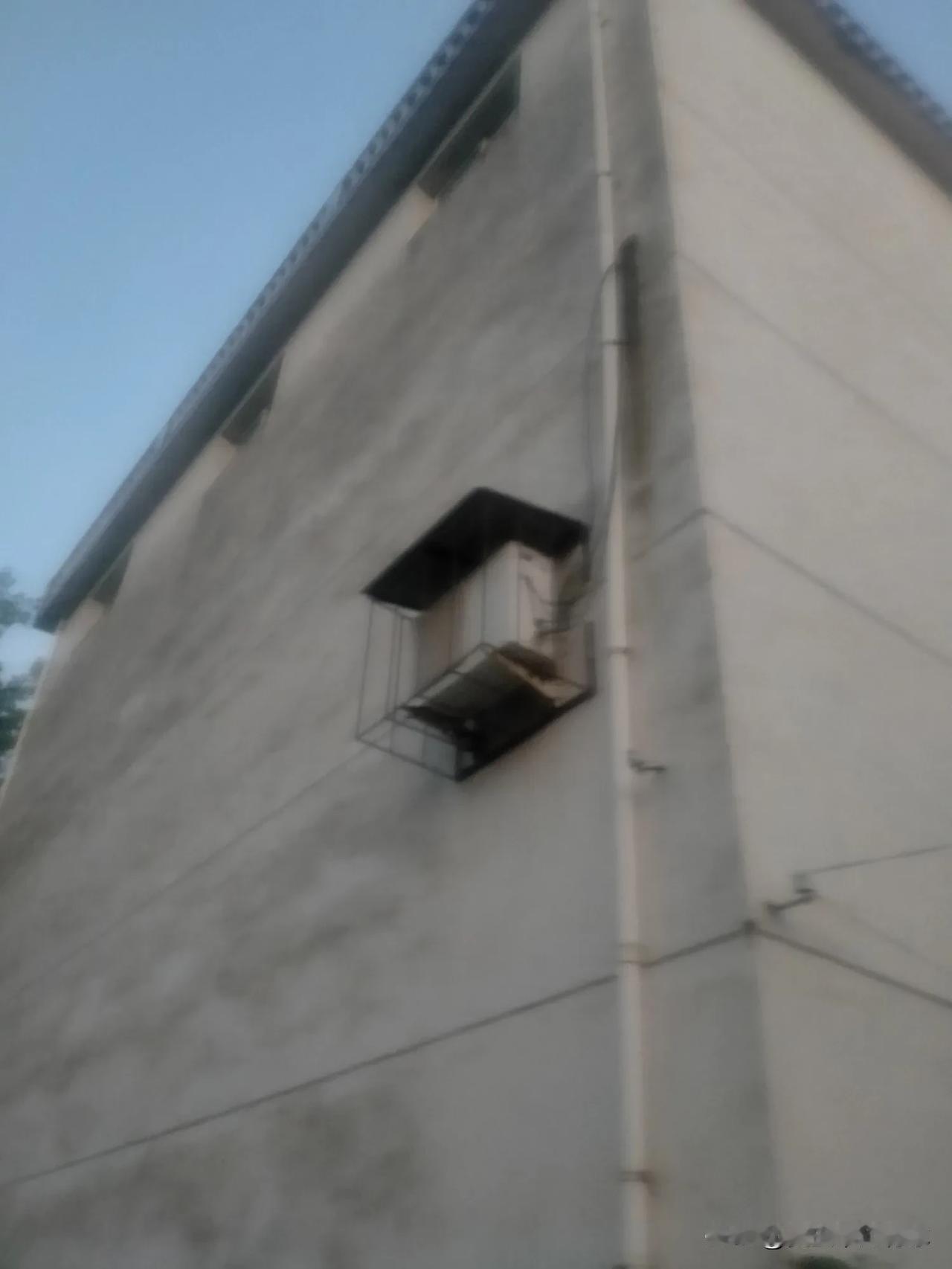 人在年轻气盛之时，活得朝气蓬勃、精彩纷呈，说话也是底气十足。然而一旦迈入老年，身