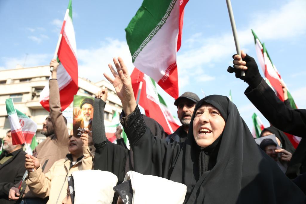 短短几天时间，从几十人到数百人，伊朗的反间谍行动迅速升级，这一变化本身就说明问题