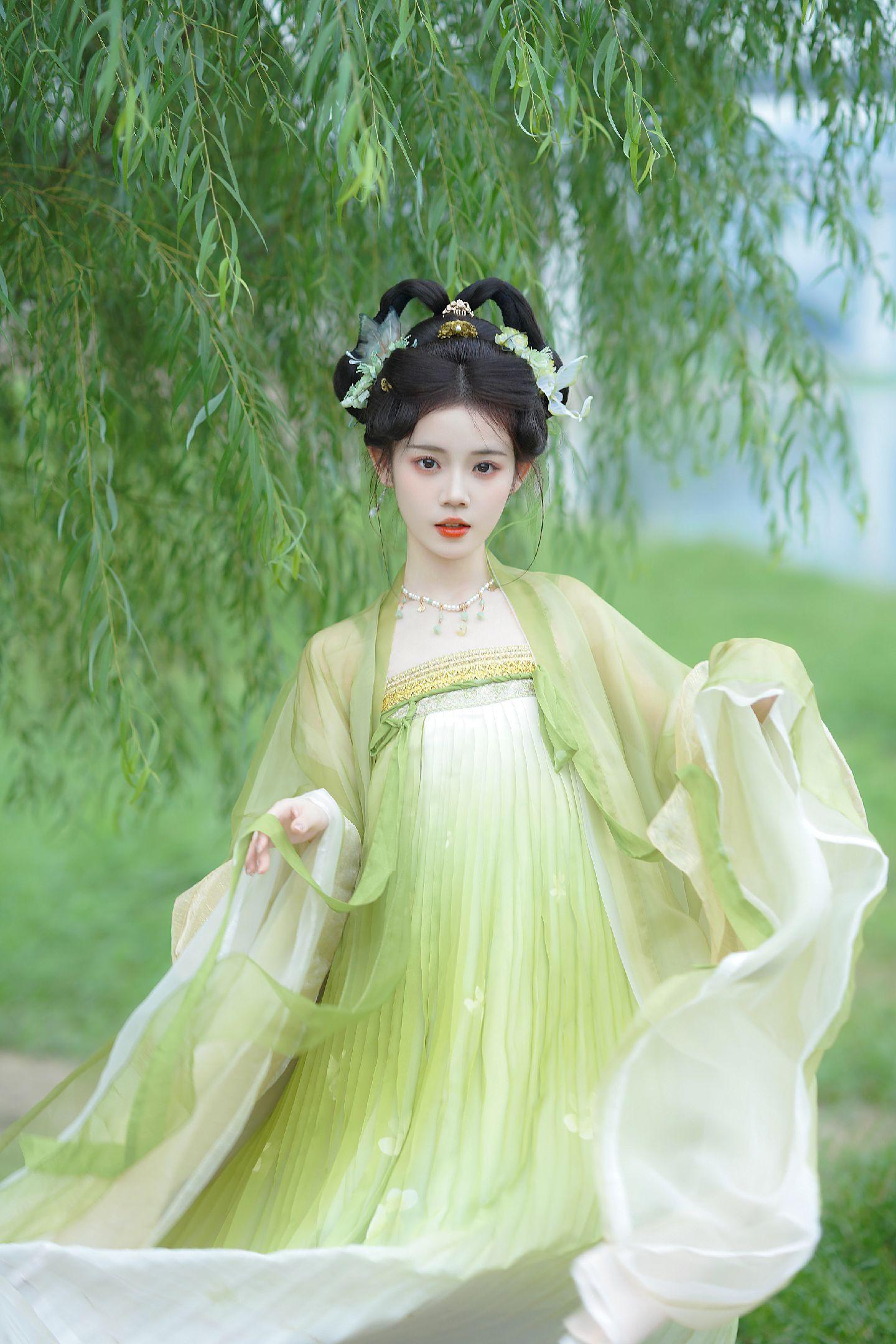 “怎知春色如许。”