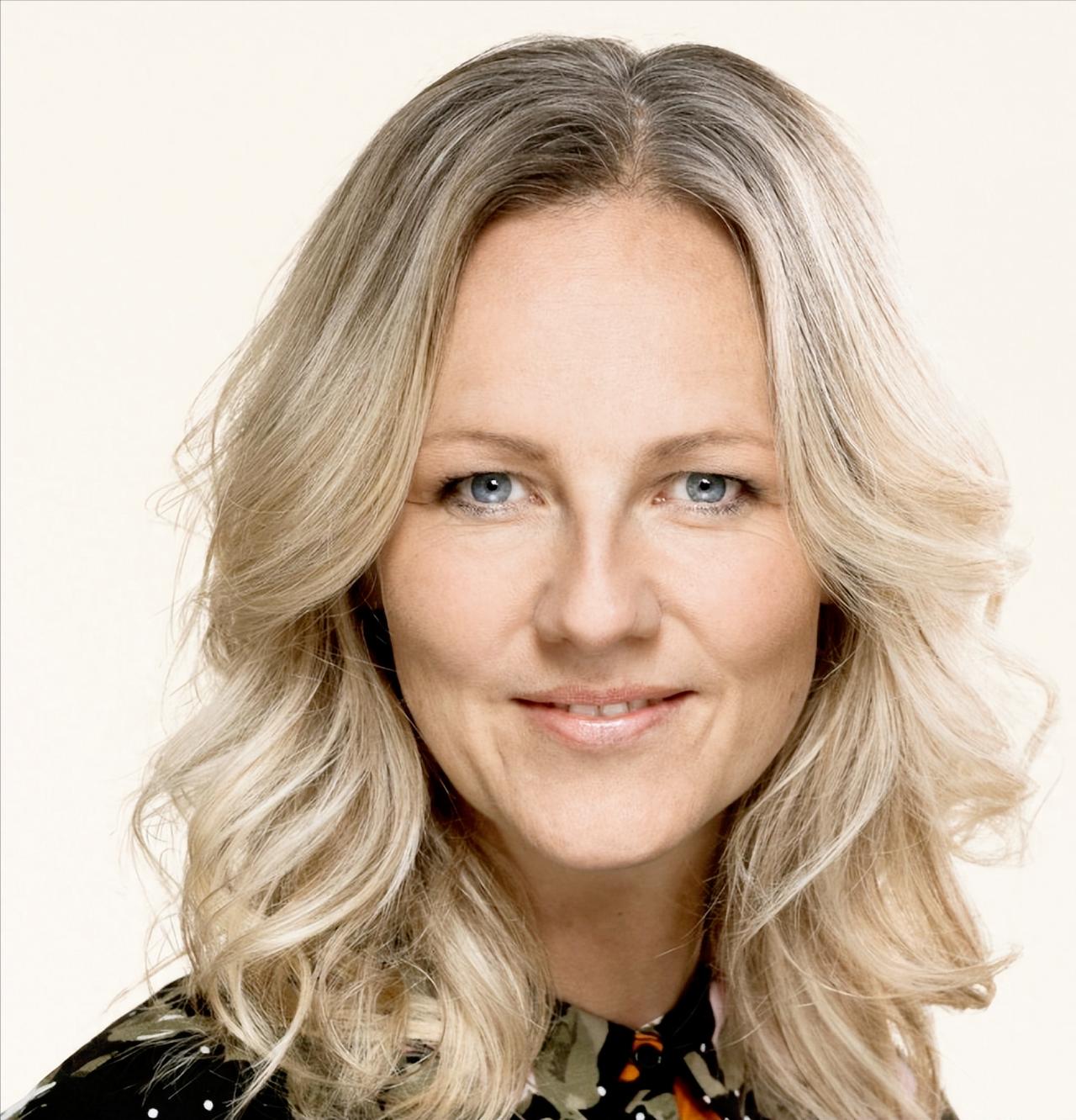 丹麦政坛出了件让人跌破眼镜的事，前环境部长、现在还是国会议员的艾达・奥肯，写了篇