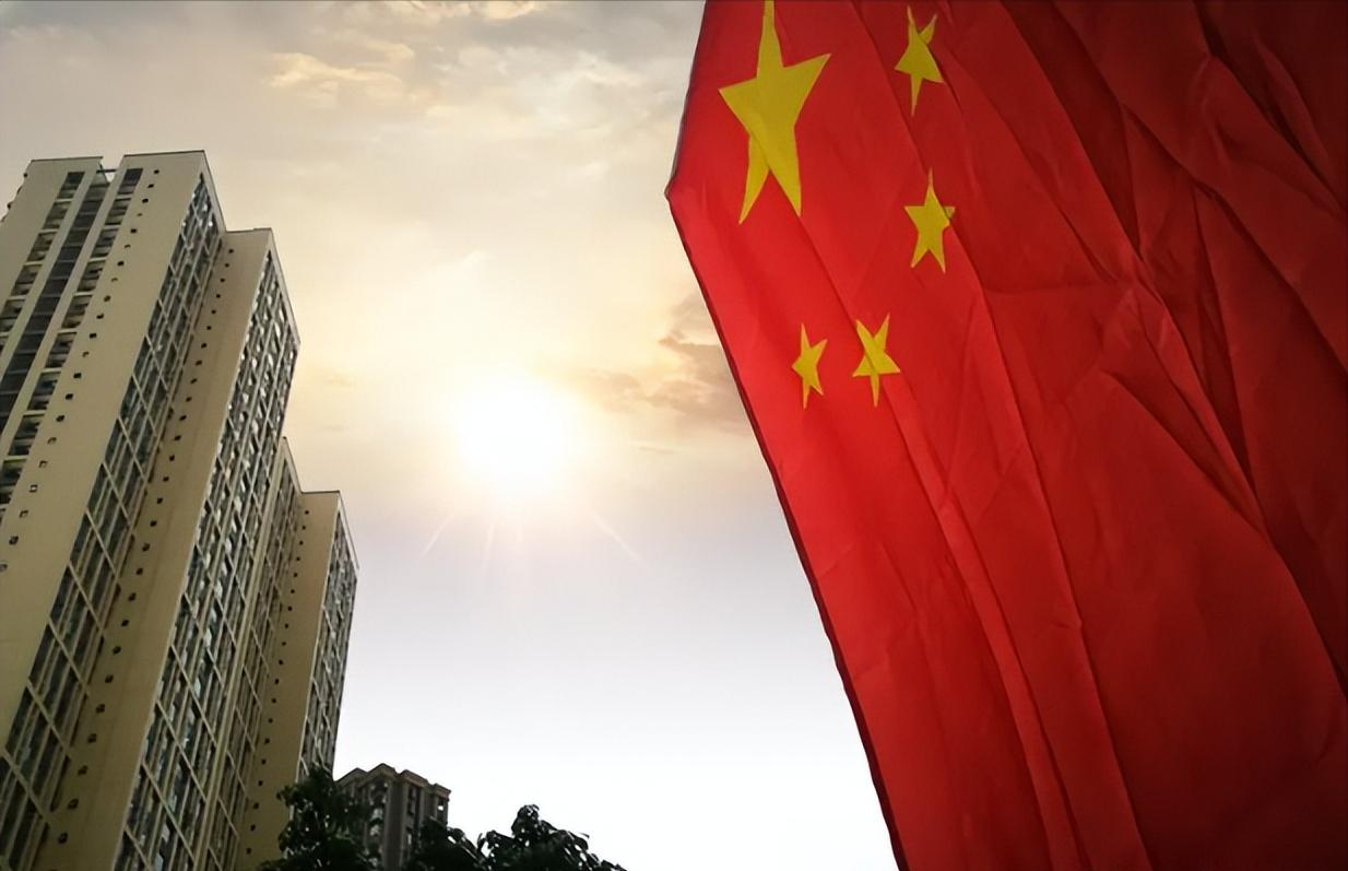 🌙为什么要让对方开第1枪，如果日本要是在第一时间内发射上百甚至上千枚的导弹。那