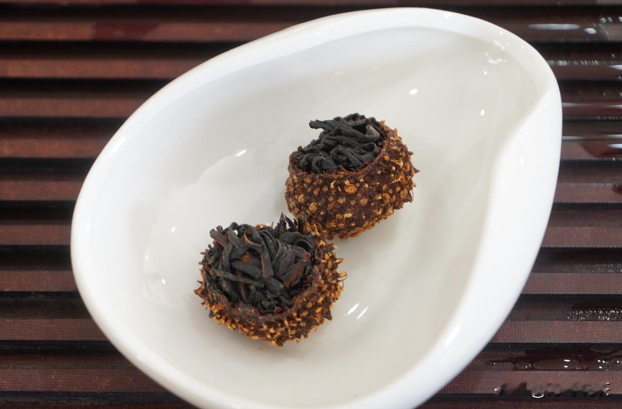 云南不缺野果，更不缺好茶，能不能向人家学学，开发点不一样的东东