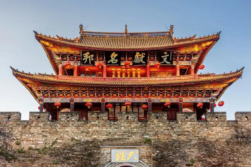 《2025中国城市、大学、央企海外网络传播力建设系列报告》近日发布，这可是由北师