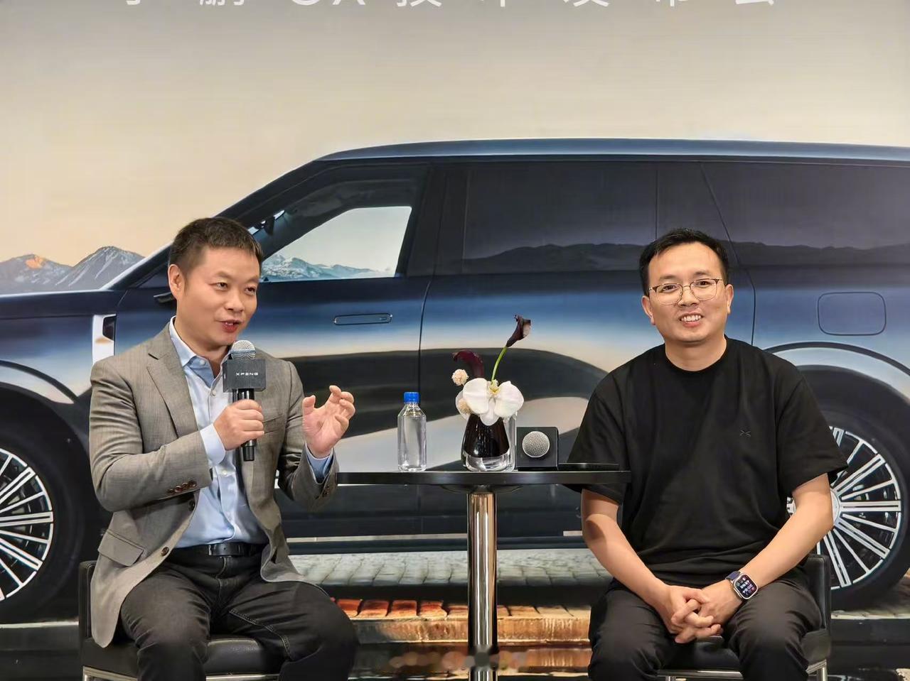 在小鹏 GX 技术发布会后的媒体沟通会上，小鹏集团董事长何小鹏谈及与家电企业的合