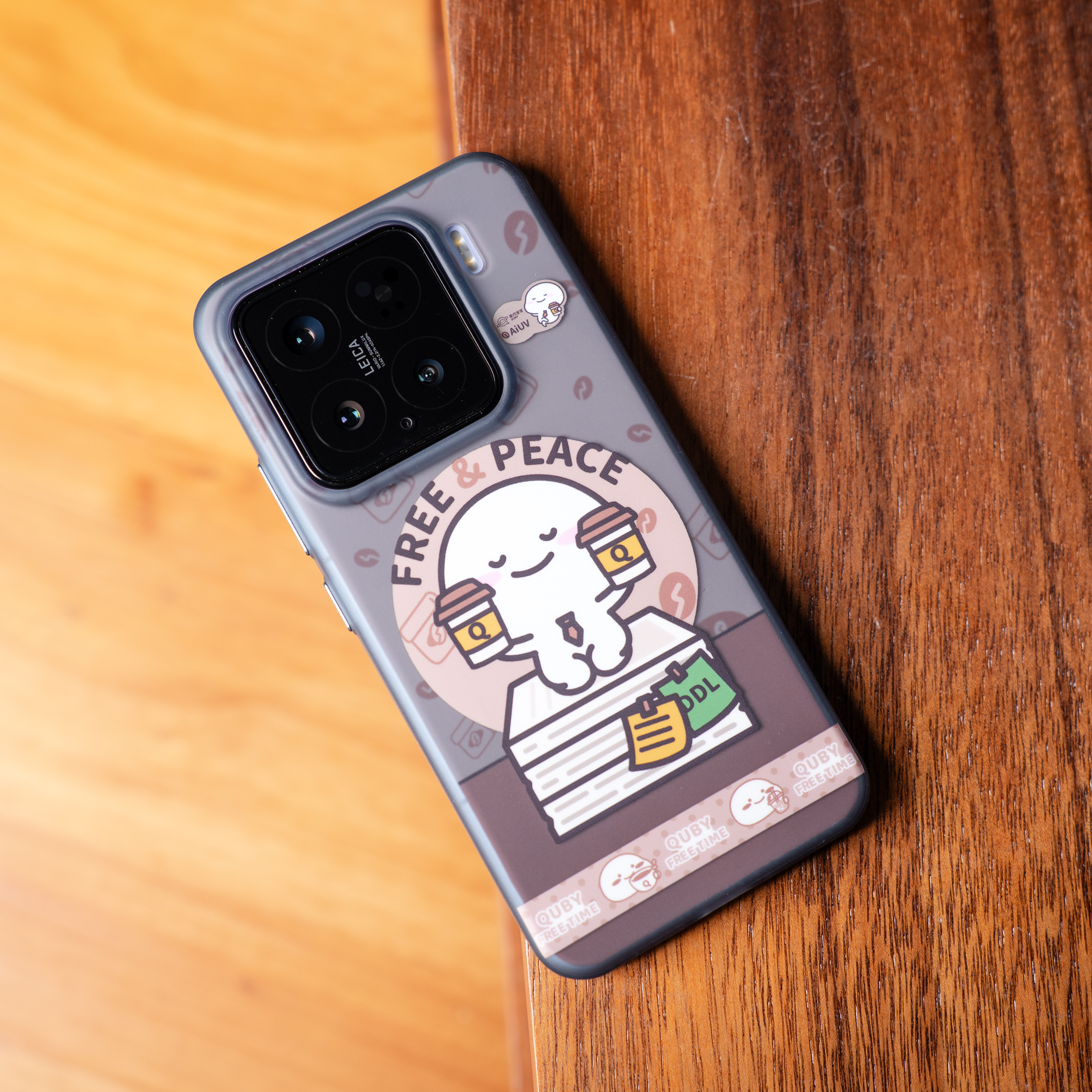 早晨咖啡，香浓一口，灵感上线☕️aiuv ​​​