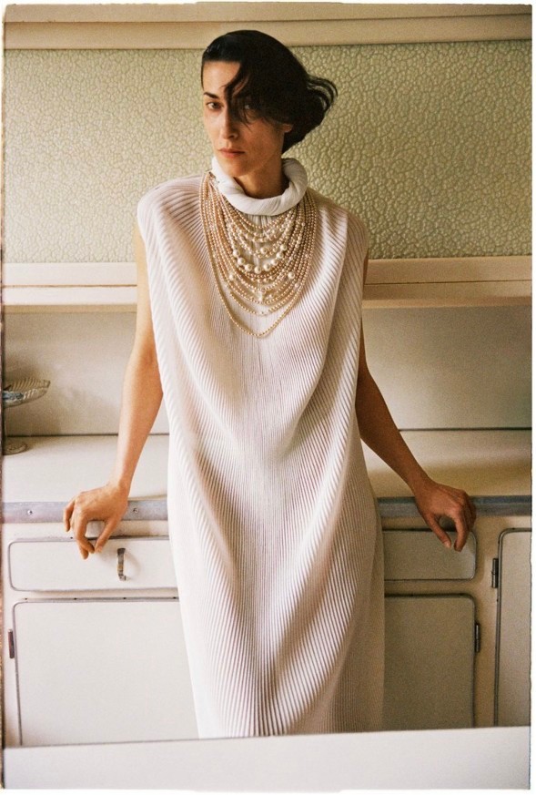 Vogue Scandinavia June 2026 摄影：Branislav
