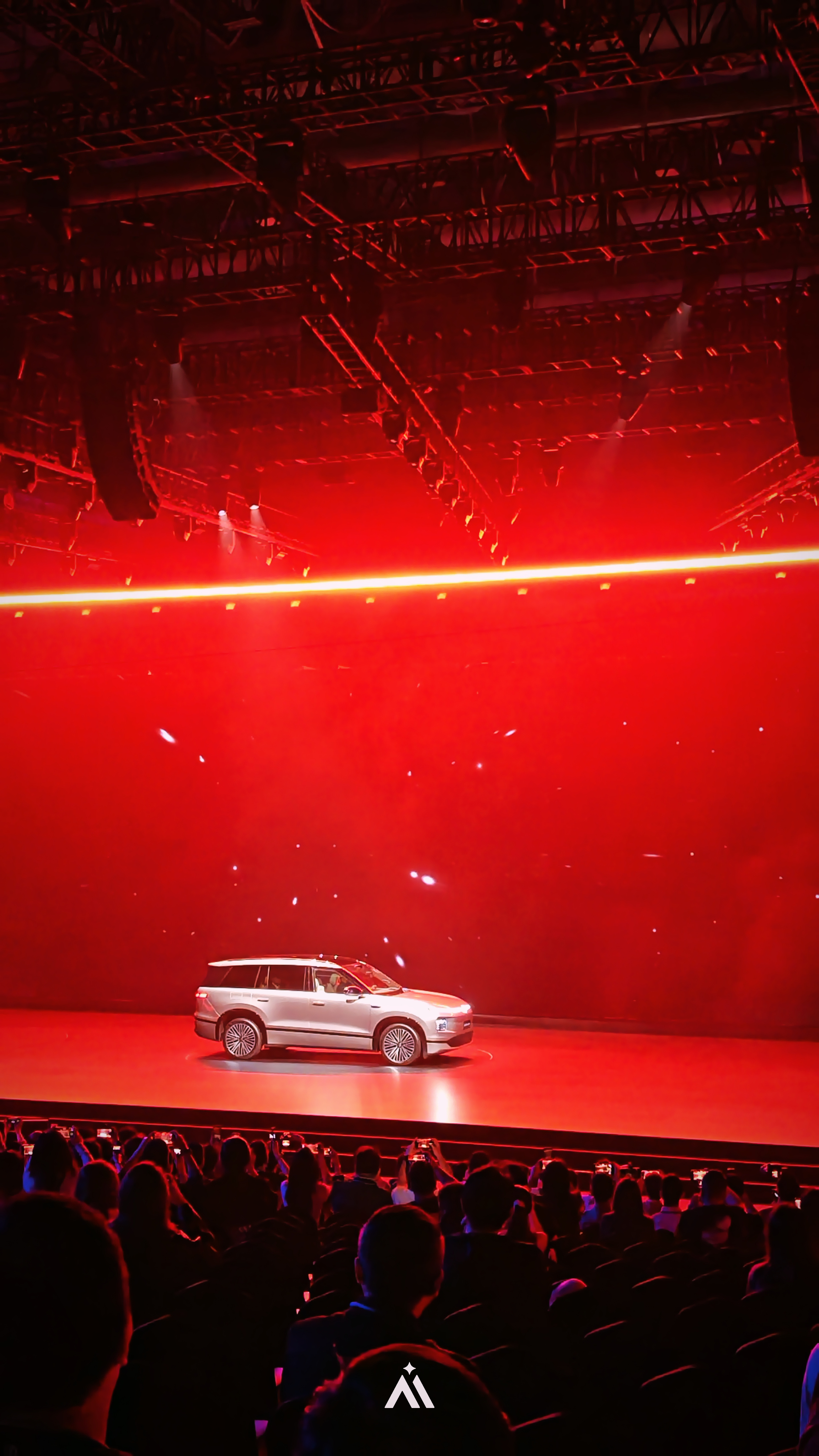 上汽大众把大众集团装机量超过2500万台的神机EA211，升级成了增程器，就凭这