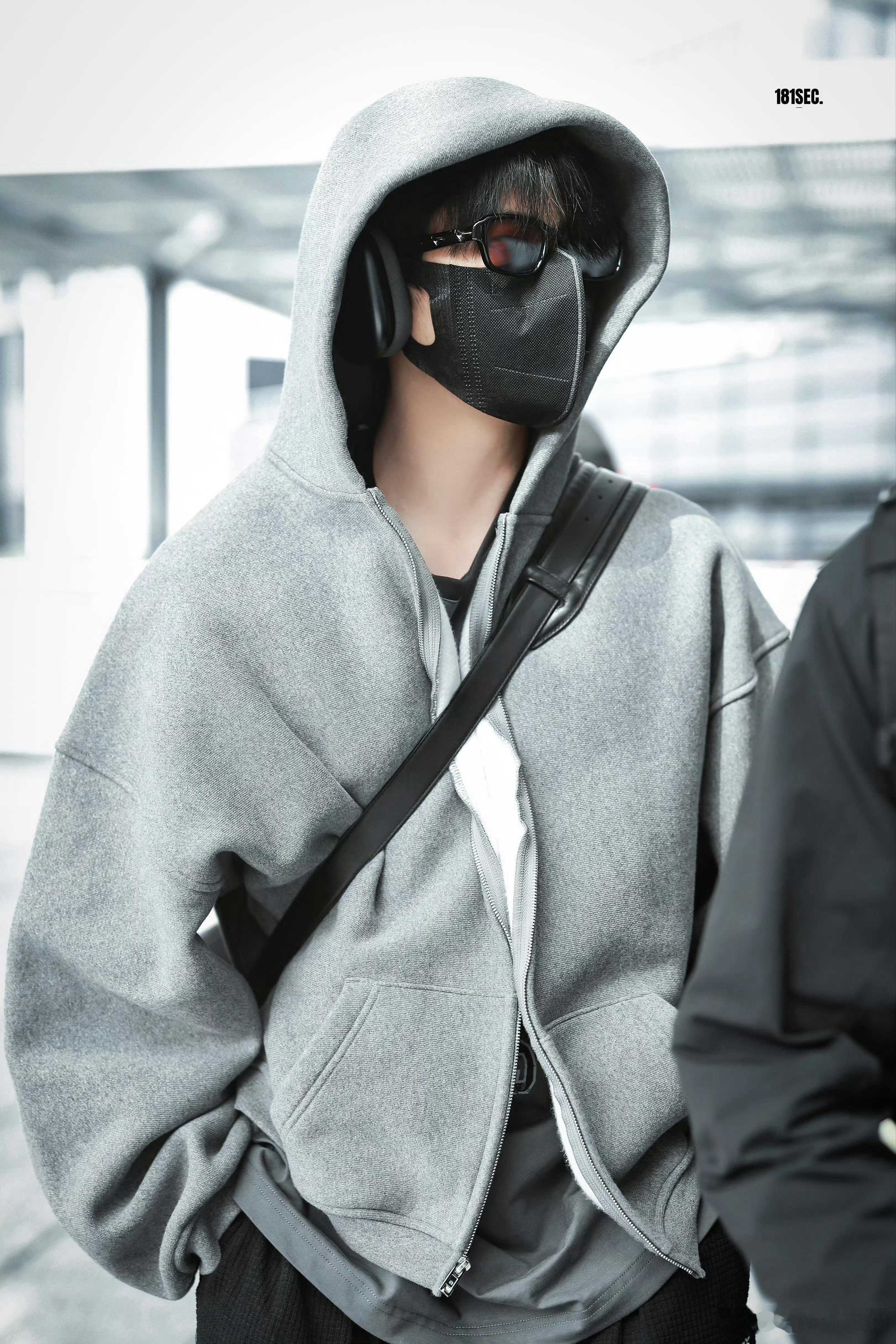 丞磊 上海出发！潮成这样啊，磊子哥