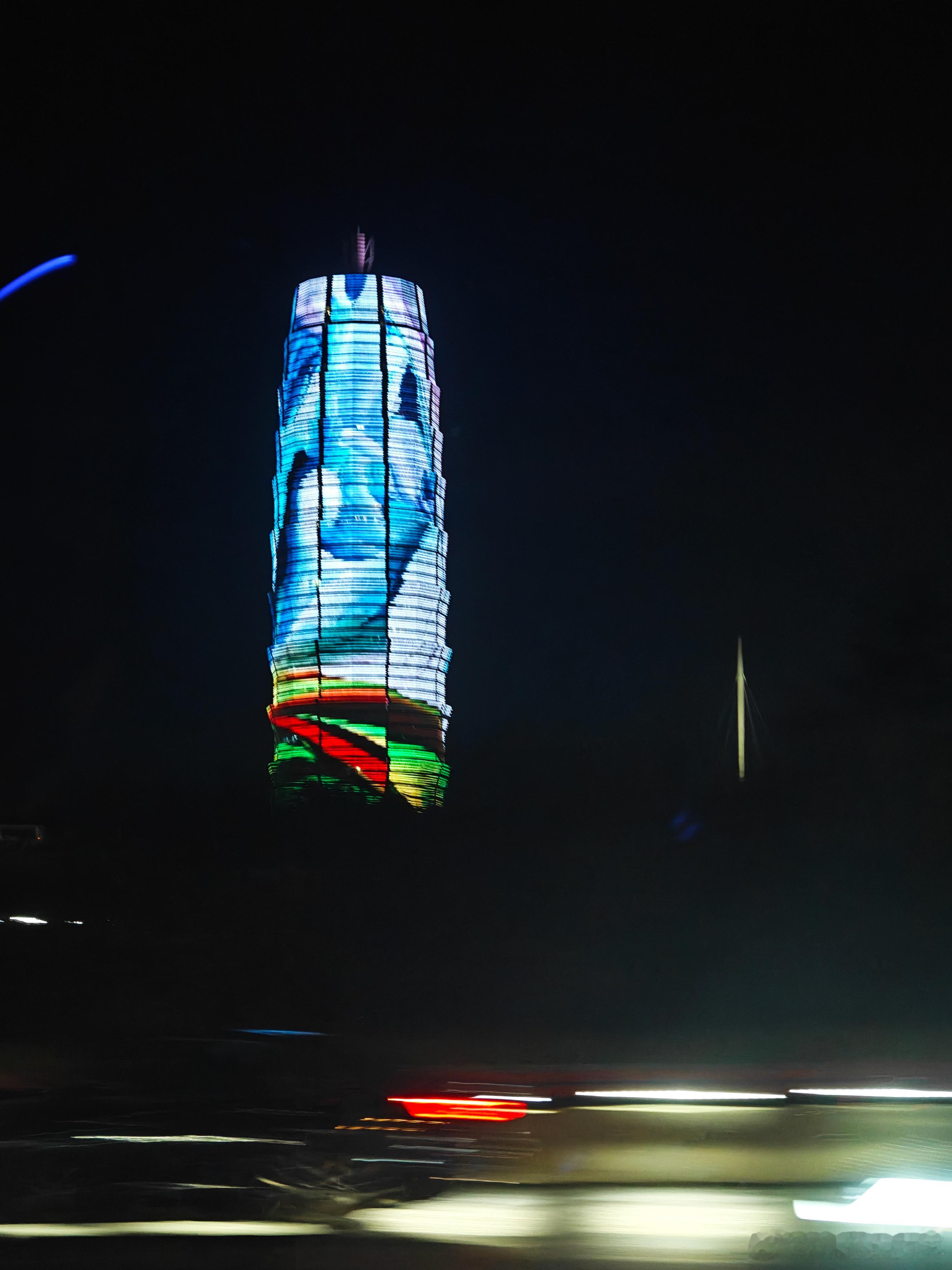 又一次一天三城，早上武汉，中午西安，晚上郑州，妥妥的特种兵[笑cry]  ​​​