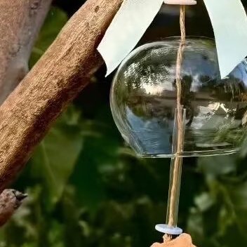 0000人间烟火浮沉，唯有良善可以抵御所有浮躁。坚持每日留存一份善意，在给予中收