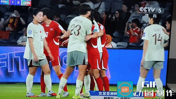 下半场68分钟，漂亮的10号王研雯上场了……
女子亚洲杯B组第三轮，中国队对阵朝