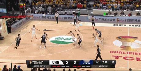 中国男篮主场不敌韩国男篮 断断续续用手机看了点，一会儿就不想看了，咱们这边疯狂打