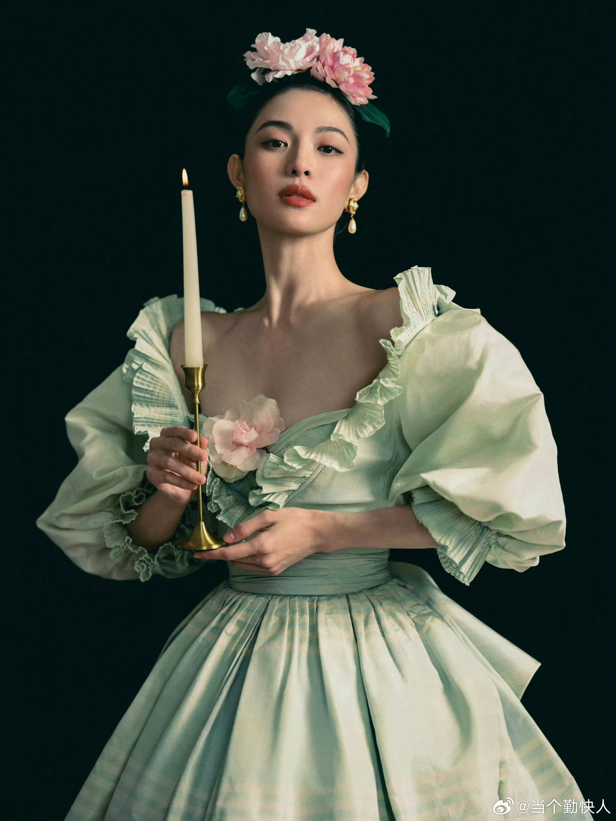 钟楚曦工作室审美 印象里她的红毯造型没失过手 ​​​