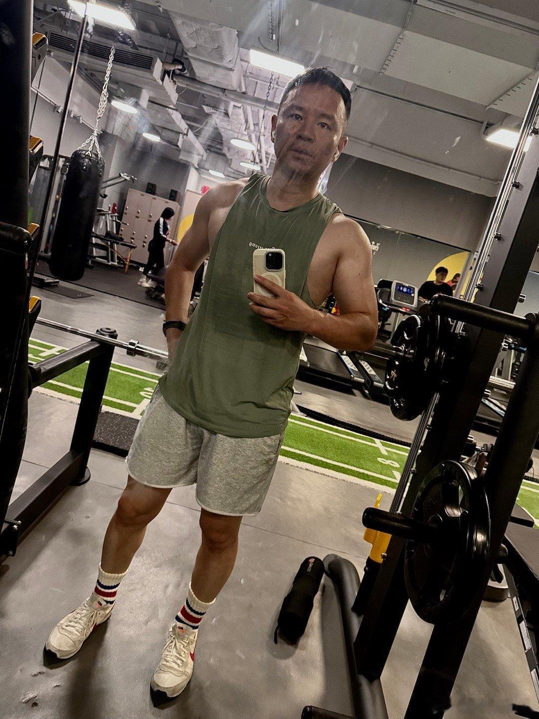 放纵期结束，回归练习……[允悲] ​​​
