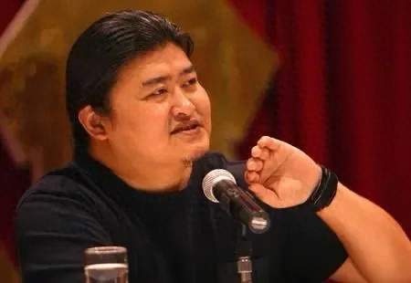 感恩刘欢！歌声陪伴80后长大，难得的是德艺双馨，一生满怀正能量