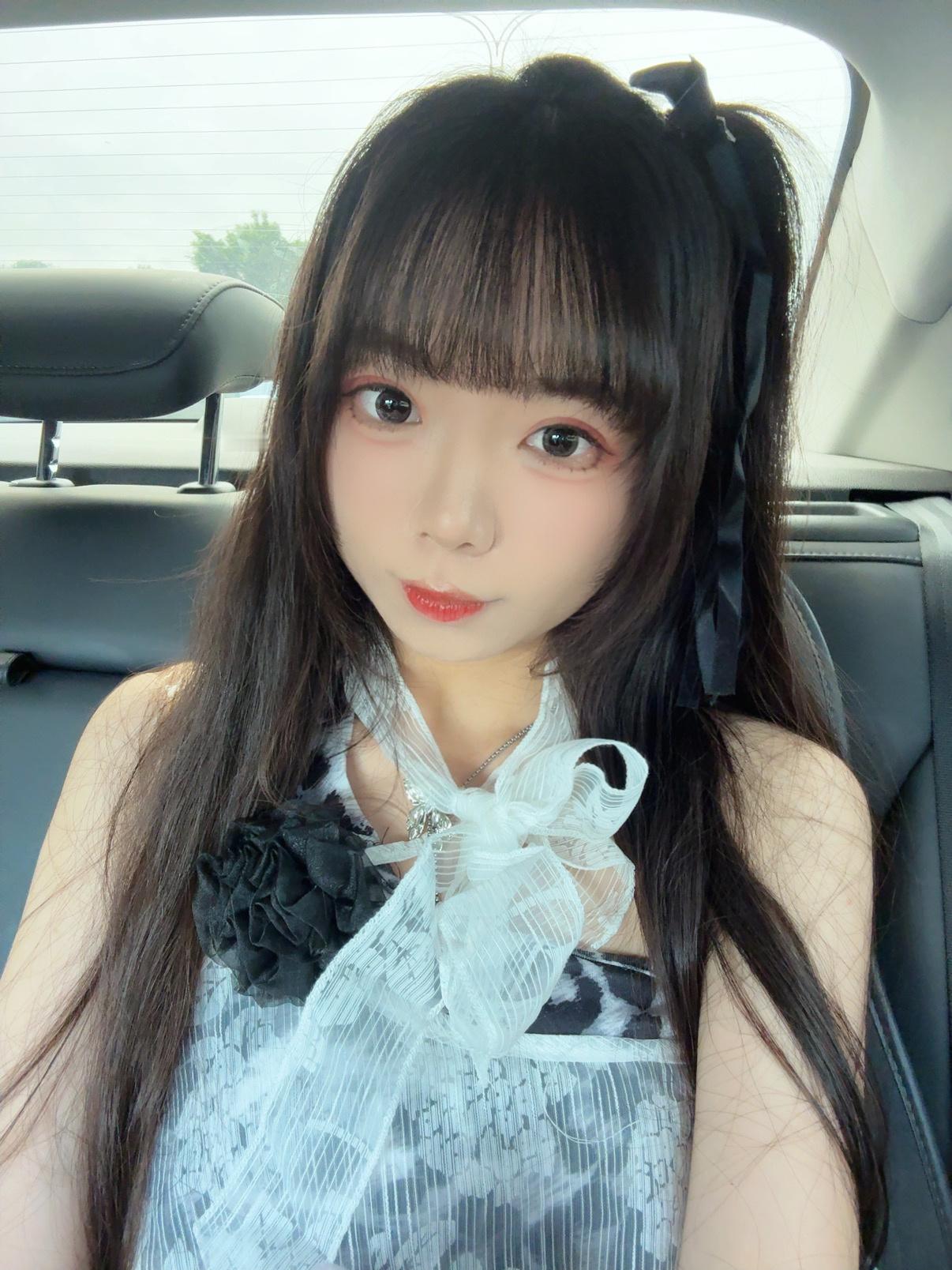 [写作业]我在兜系少女[超话]  ​​​