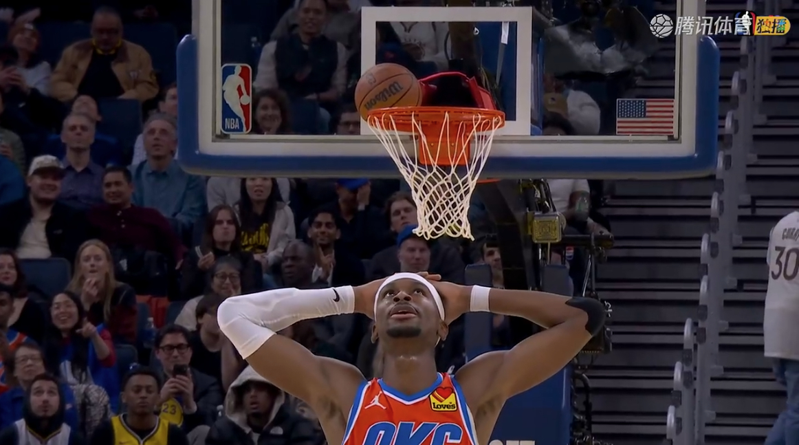 亚历山大是真不想打，雷霆也就用了3成力吧，顶天了 