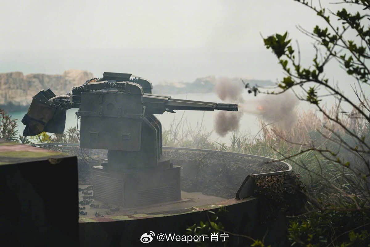 烽火问鼎计划 最近的防务演习中，台湾东引岛发现了陆基型 XTR-102 防空系统