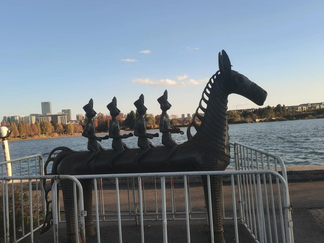 马年   马到成功，希望我的友友们都在马年有一个如骏马般的身体，马上发财，一马当